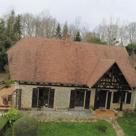 Maison Au Calme A La Campagne Saint-Pierre-de-Bailleul Luaran gambar