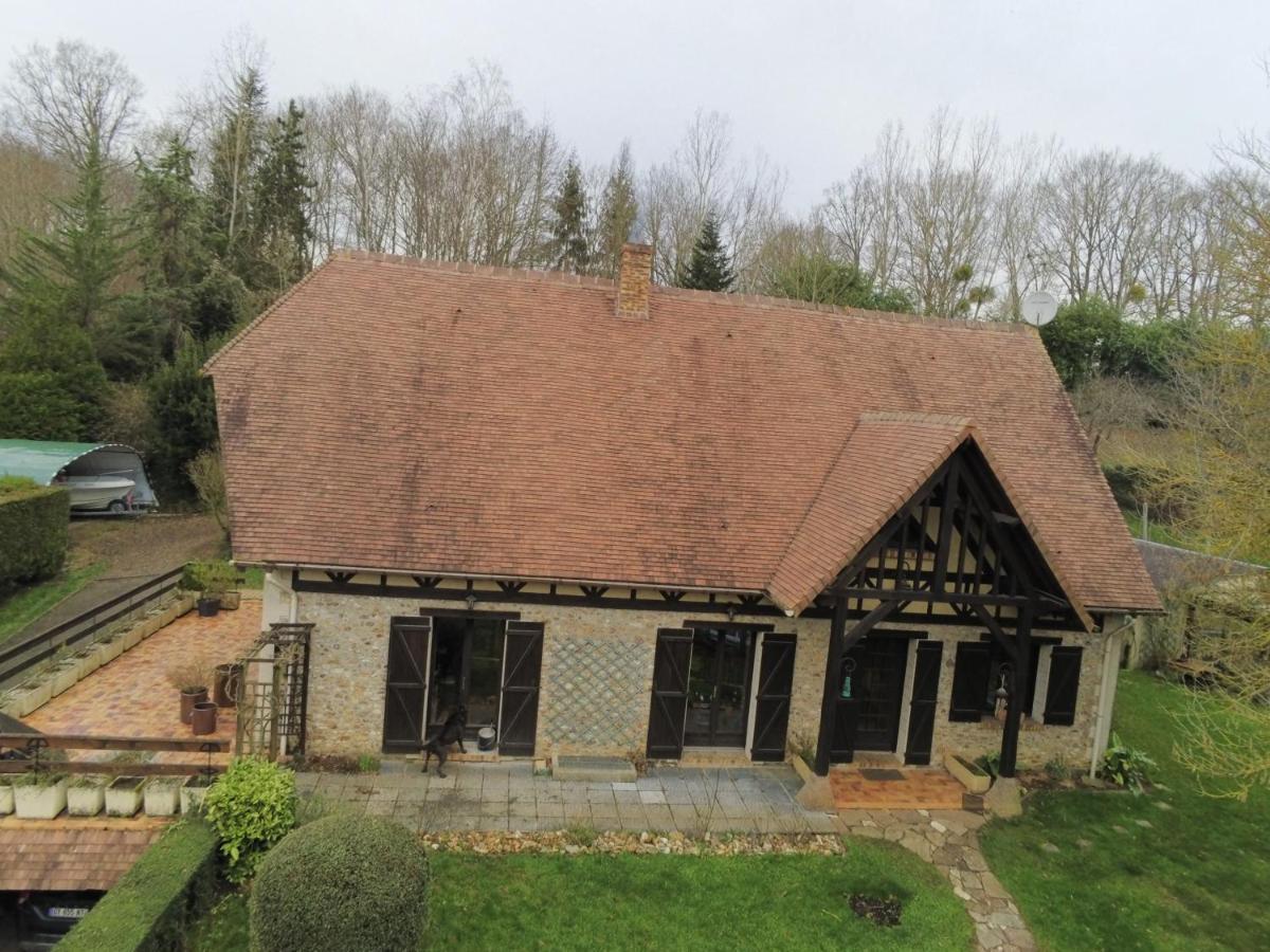Maison Au Calme A La Campagne Saint-Pierre-de-Bailleul Luaran gambar