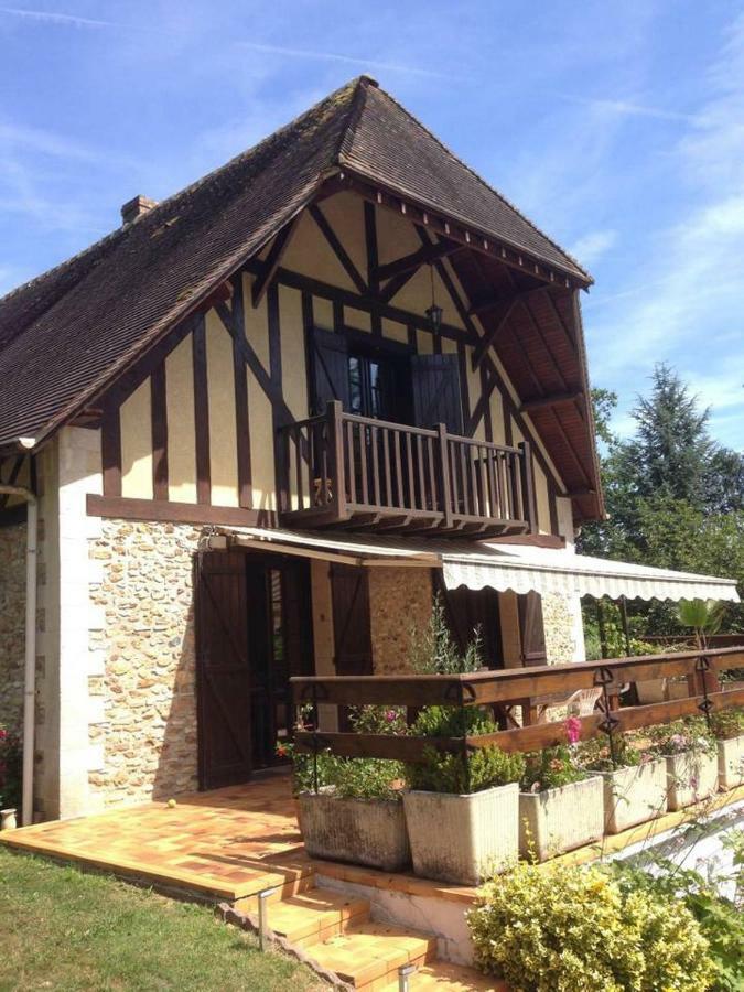 Maison Au Calme A La Campagne Saint-Pierre-de-Bailleul Luaran gambar